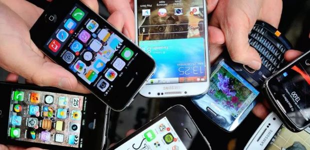 akıllı telefonlar ile ilgili ingilizce essay